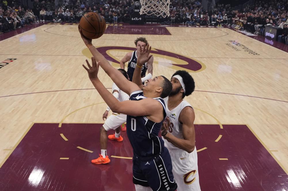 占据主动 占据主动