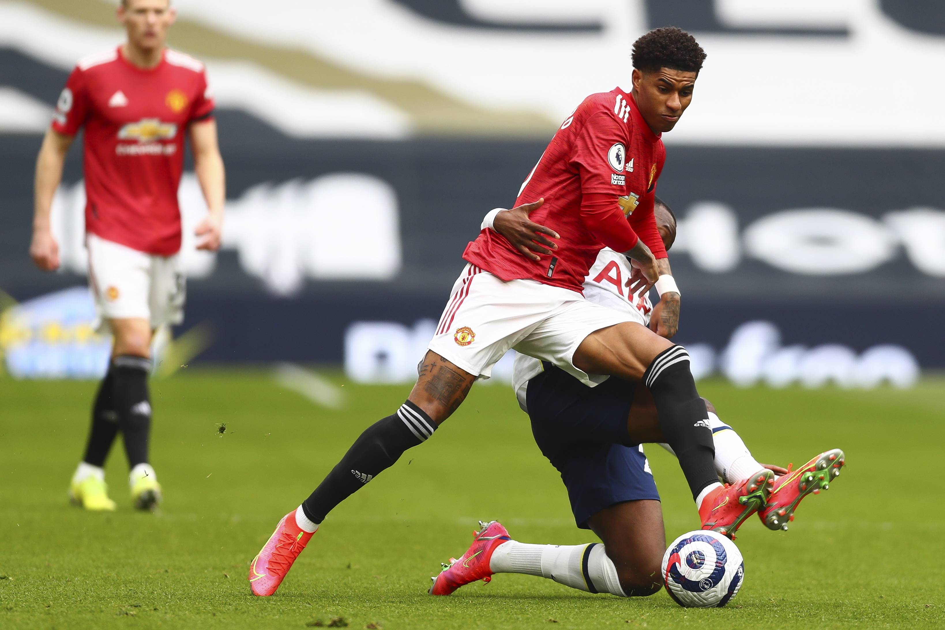 以其进攻属 以其进攻属