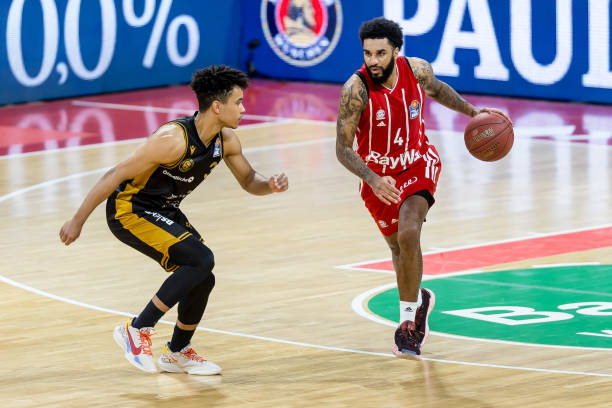 显得尤为珍 显得尤为珍