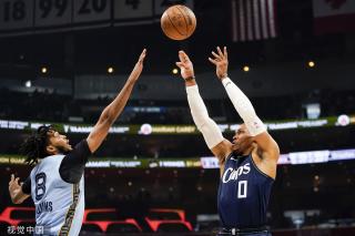 两队在小组 两队在小组