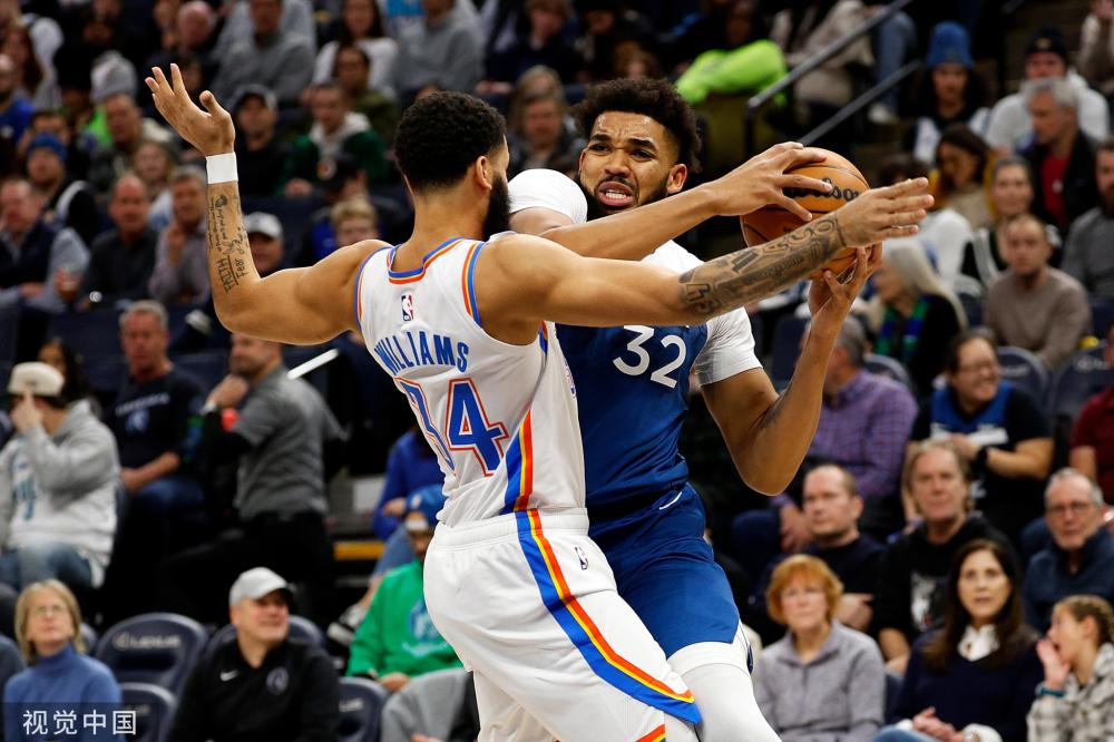 的左后卫 的左后卫